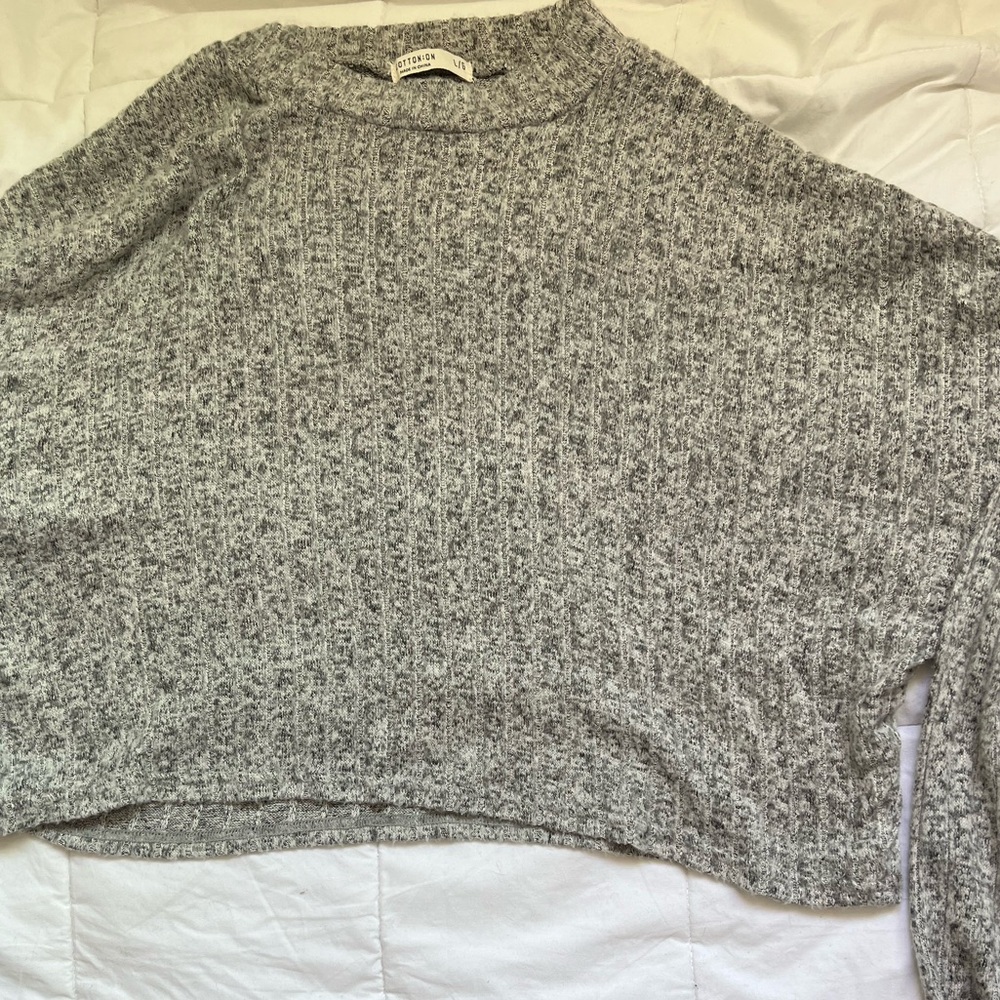 Cotton On Gray Long Sleeve Large